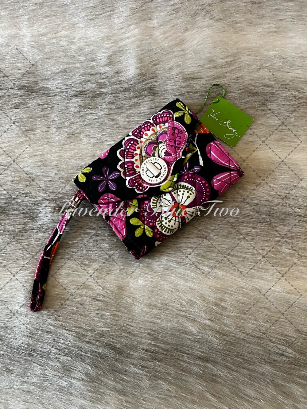 New VERA BRADLEY Pirouette Pink 2014 Your Turn Lock Smart Phone Wallet Wristlet